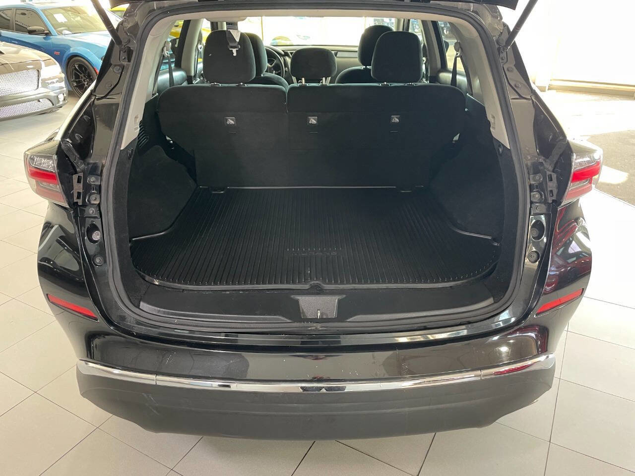 Used 2019 Nissan Murano S w/ Cargo Package image 7