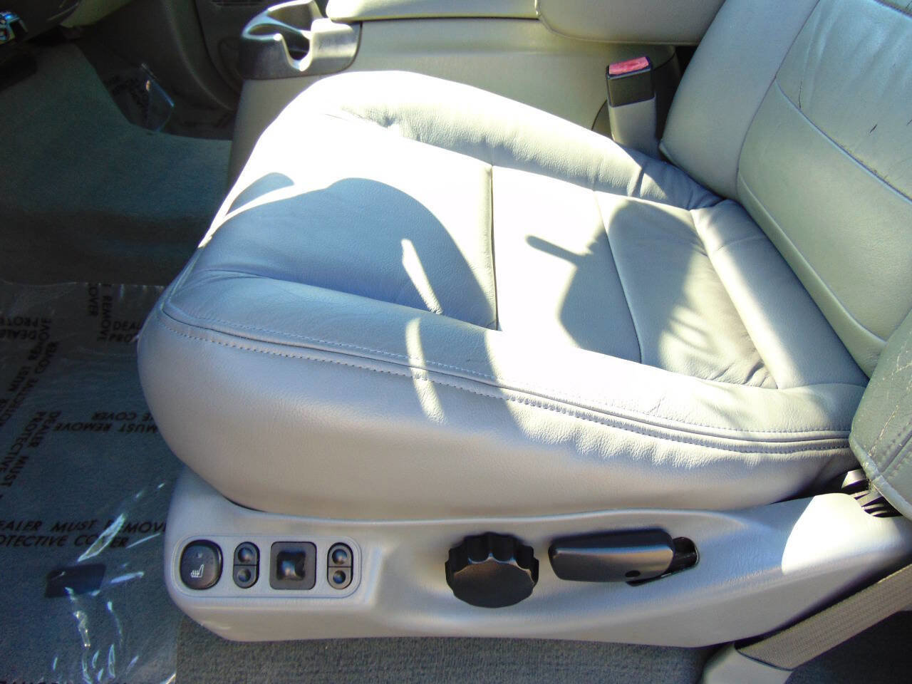 Used 2003 Ford F250 Lariat image 7