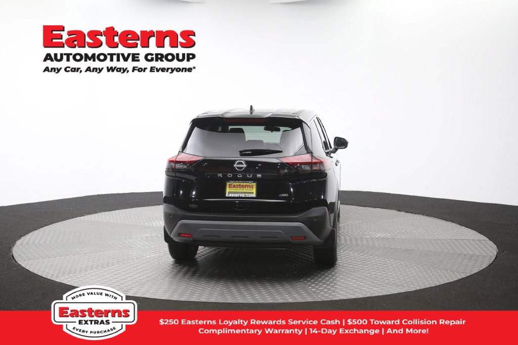 Used 2023 Nissan Rogue S AWD/4WD image 39