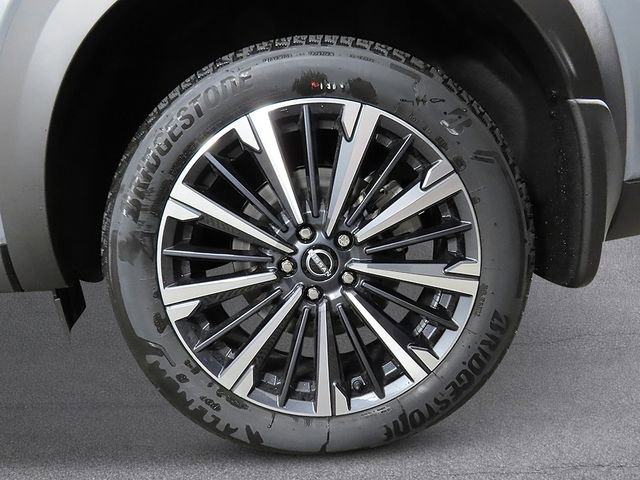 New 2026 Nissan Pathfinder Platinum w/ Cargo Package image 9