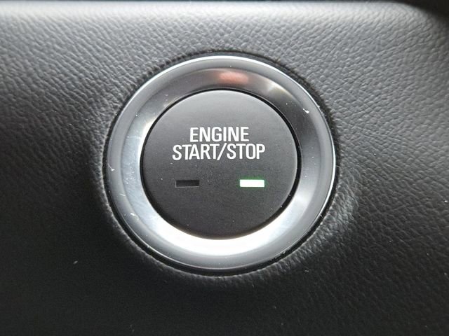 Used 2022 GMC Terrain SLE w/ Driver Convenience Package image 12