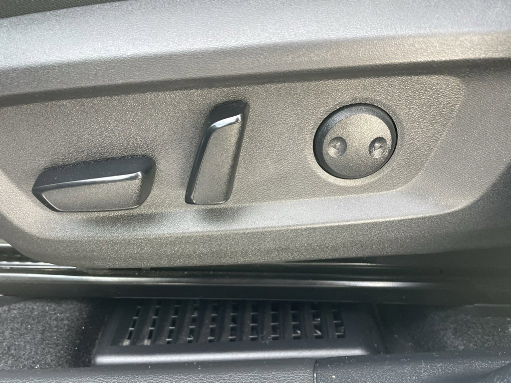 Used 2023 Nissan Rogue SL w/ SL Premium Package image 27