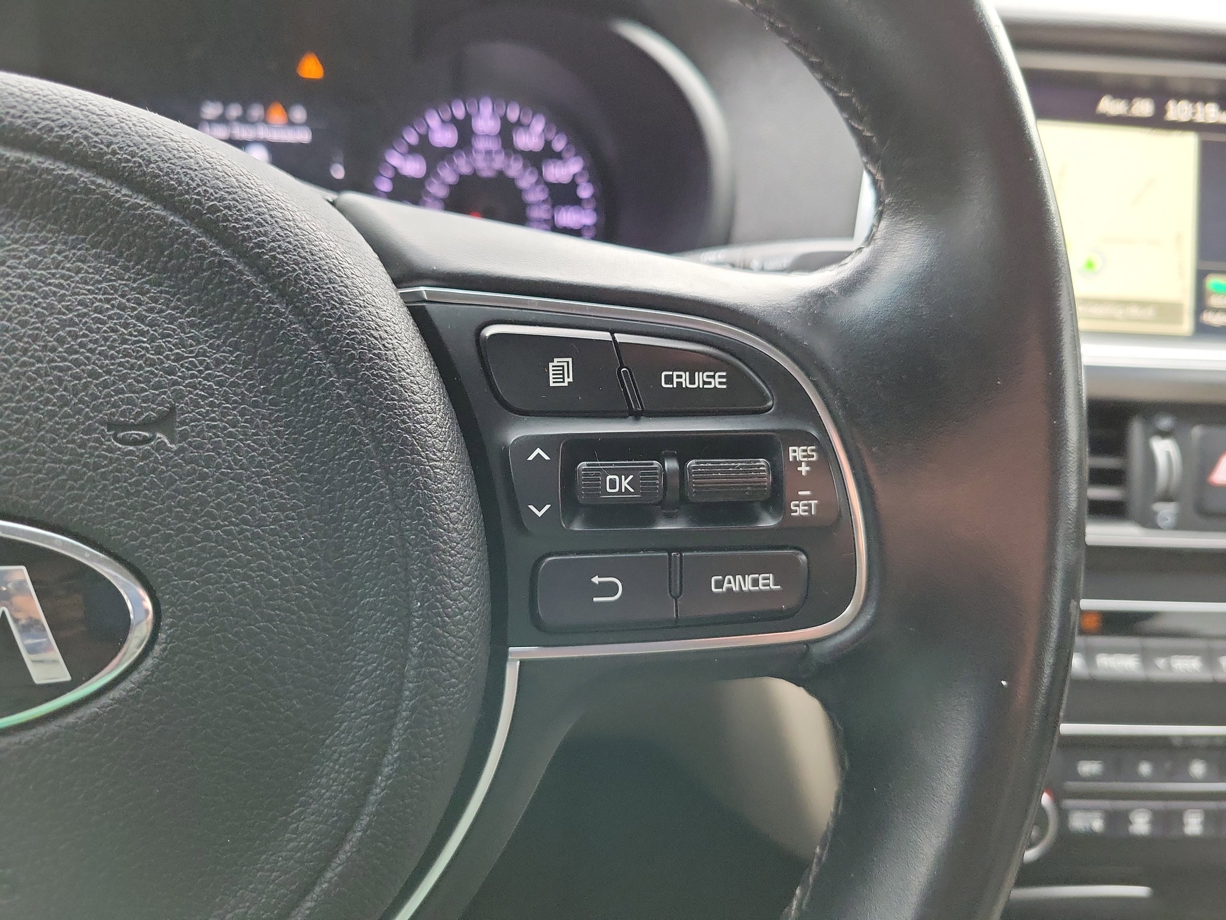 Used 2017 Kia Optima EX FWD image 18