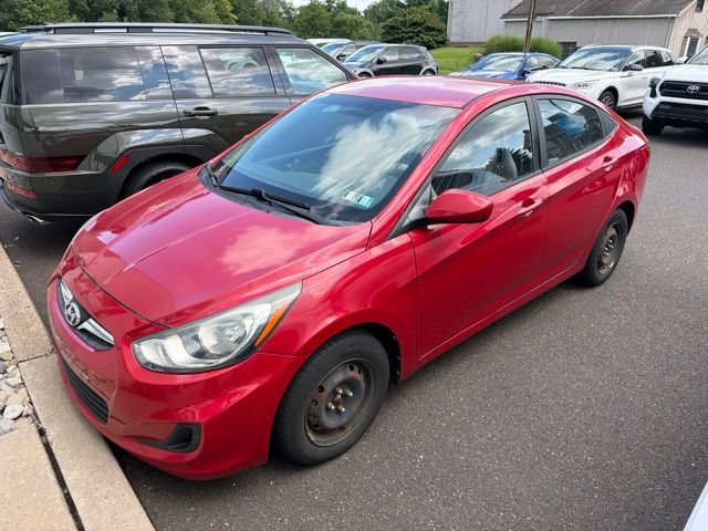 Used 2013 Hyundai Accent GLS FWD image 3