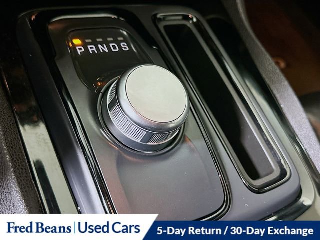 Used 2017 Chrysler 300 S image 16