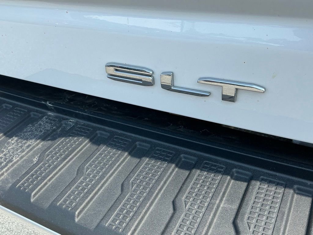 Used 2022 GMC Sierra 2500 SLT w/ SLT Premium Package image 21