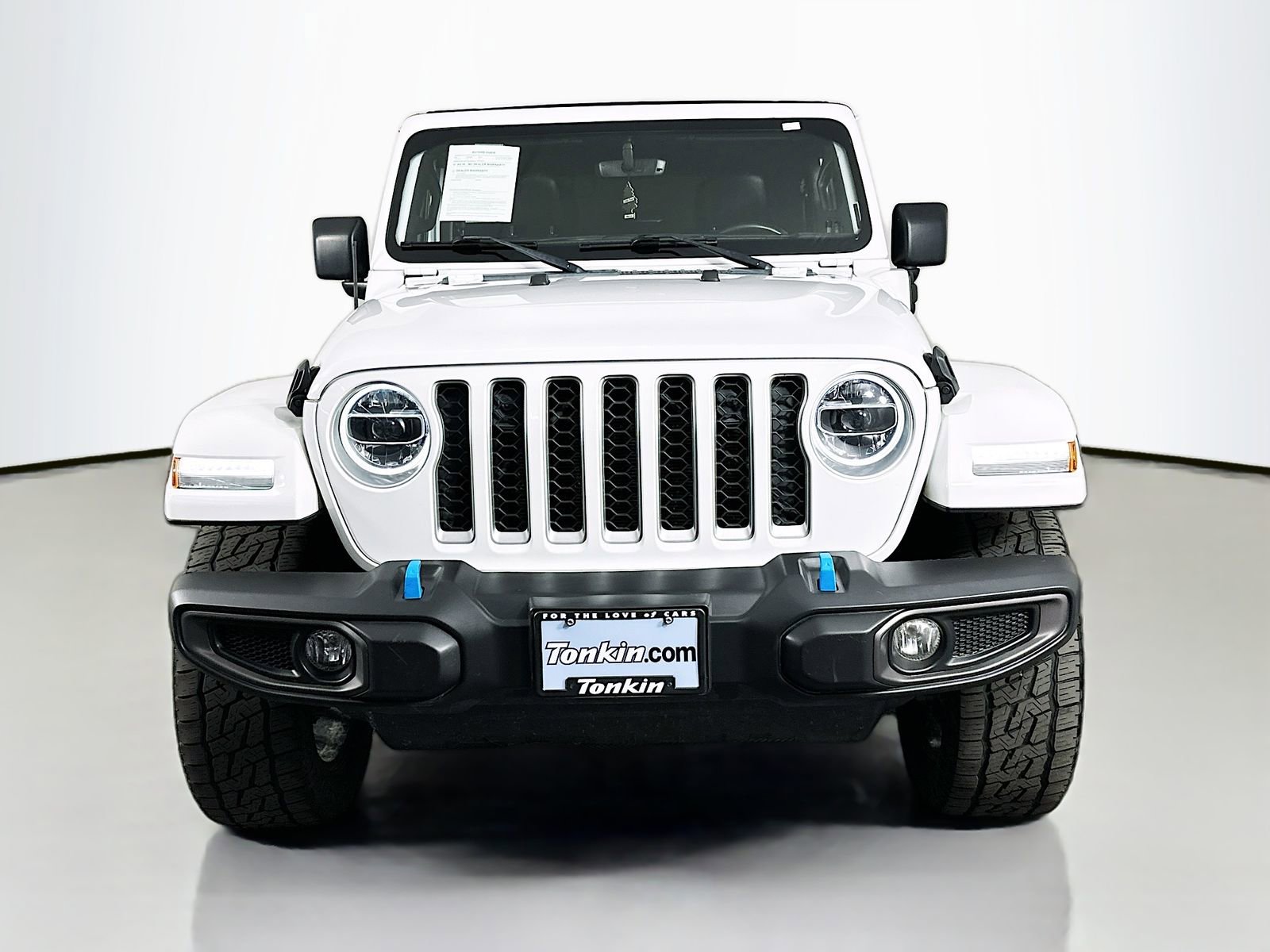 Used 2022 Jeep Wrangler Unlimited Sahara AWD/4WD image 2