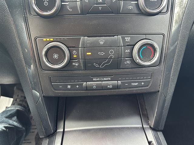 Certified 2019 Ford Explorer XLT AWD/4WD image 24