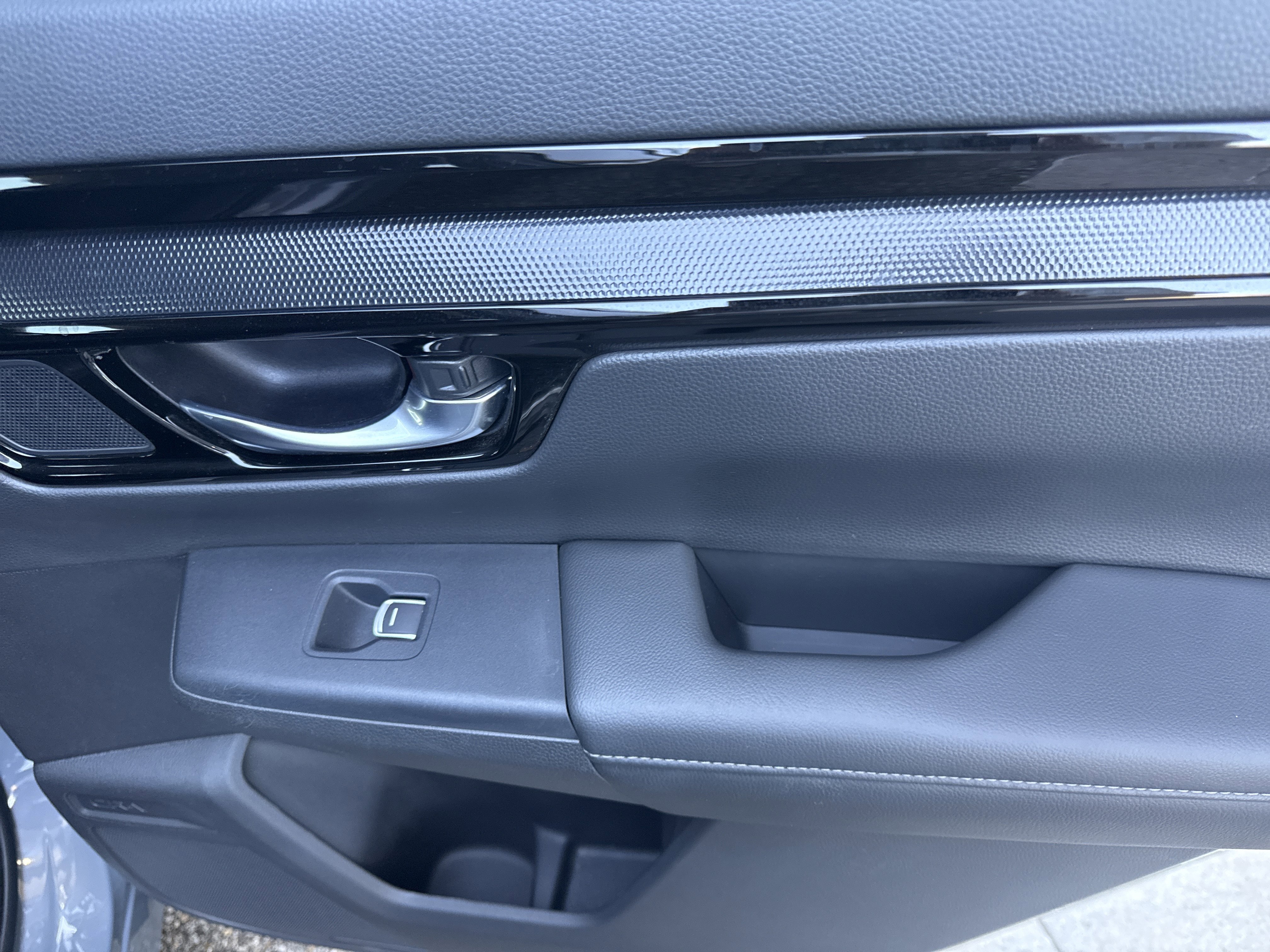 Used 2023 Honda CR-V EX-L image 15