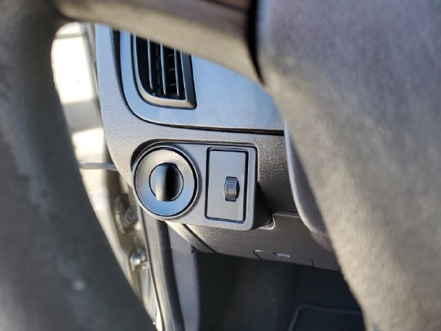 Used 2008 Ford Focus SES FWD image 23
