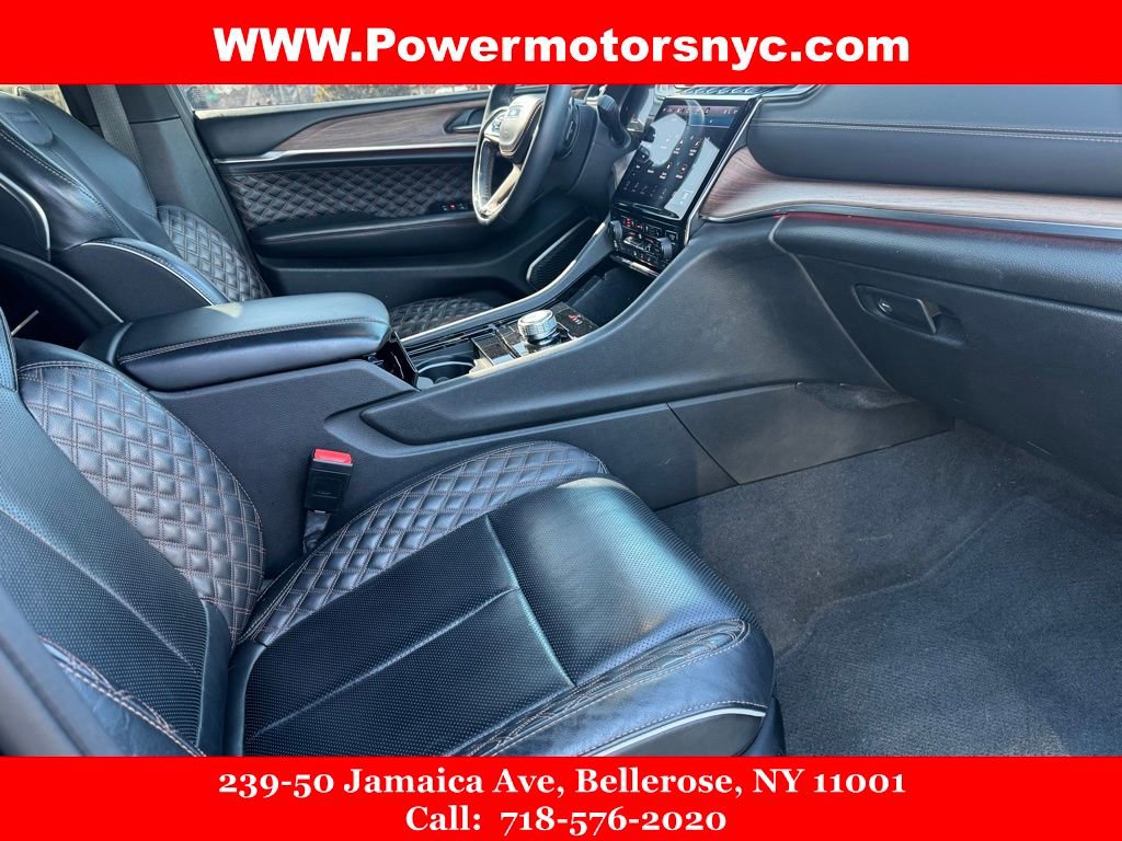 Used 2022 Jeep Grand Cherokee L Summit w/ Advanced Protech Group IV RWD image 28