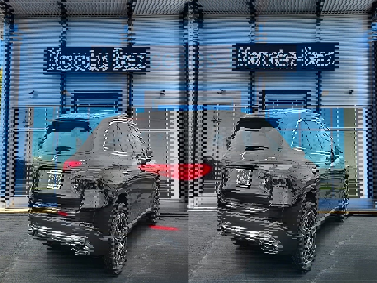 New 2026 Mercedes-Benz GLC 300 4MATIC image 6