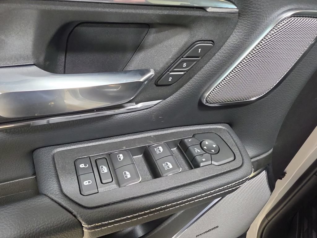 New 2027 RAM 1500 Laramie w/ Night Edition AWD/4WD image 13