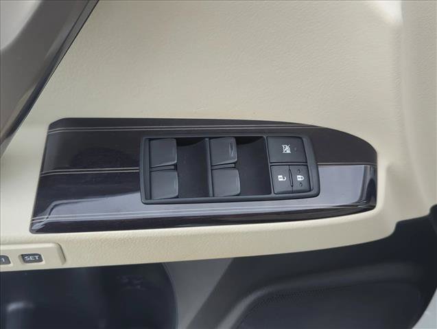 Used 2021 Lexus GX 460 Luxury w/ Accessory Package AWD/4WD image 8