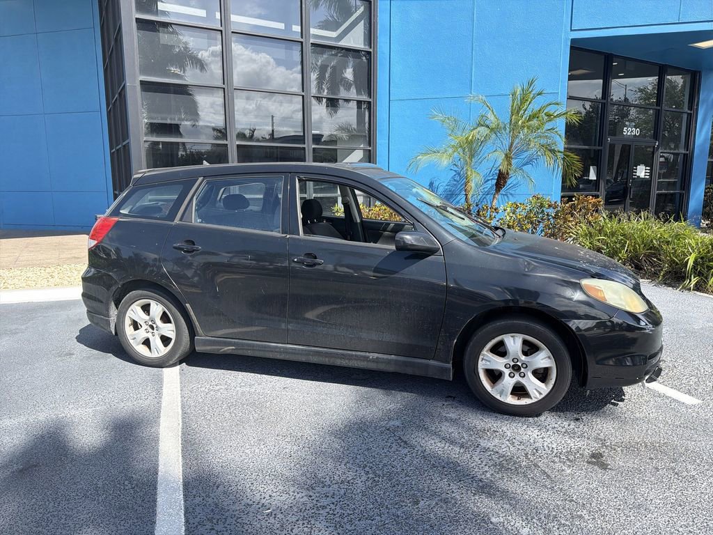 Used 2004 Toyota Matrix FWD image 3