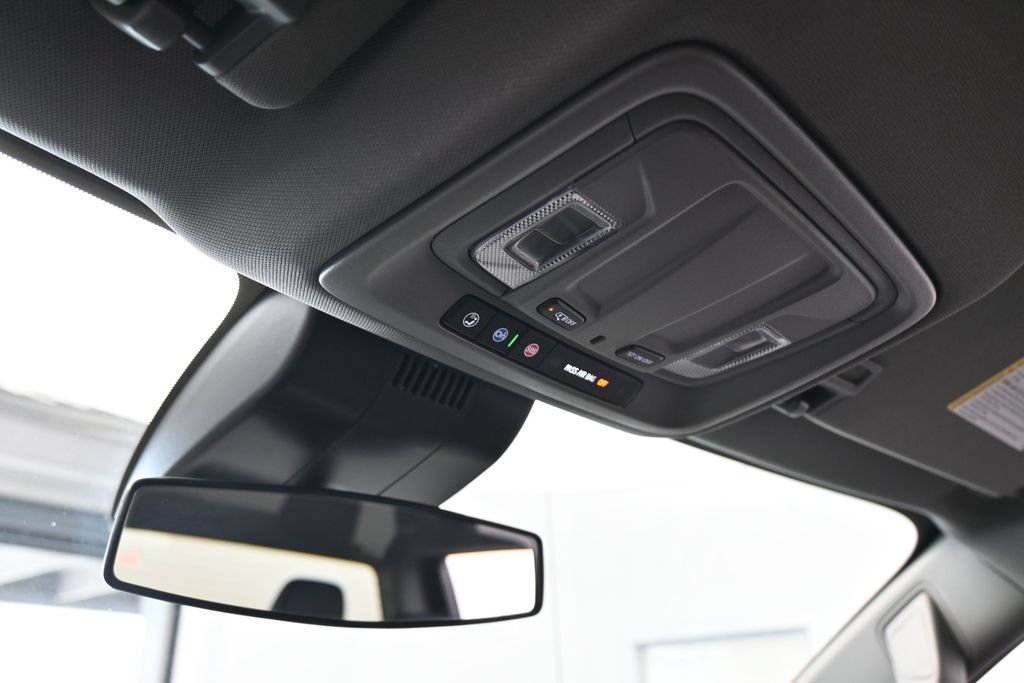 Used 2024 Chevrolet Silverado 1500 LT RWD image 22