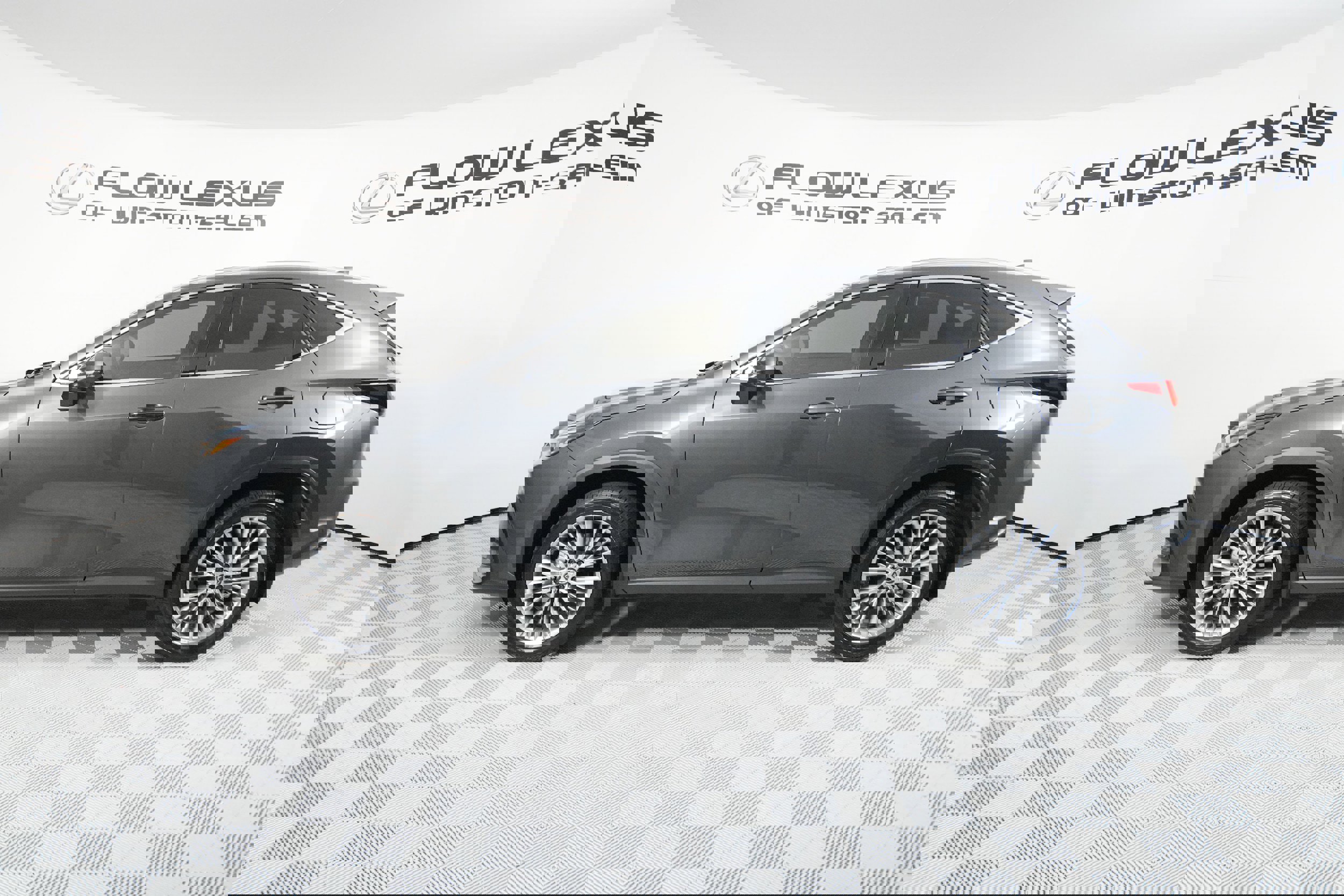 Used 2025 Lexus NX 350 AWD w/ Premium Package image 4