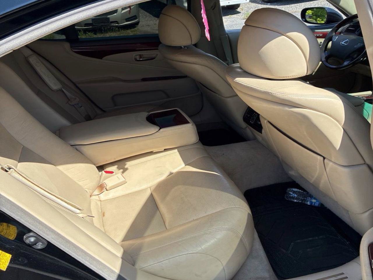Used 2010 Lexus LS 460 AWD image 9