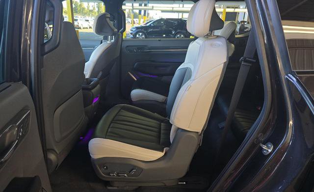 Used 2024 Kia EV9 GT-Line image 8