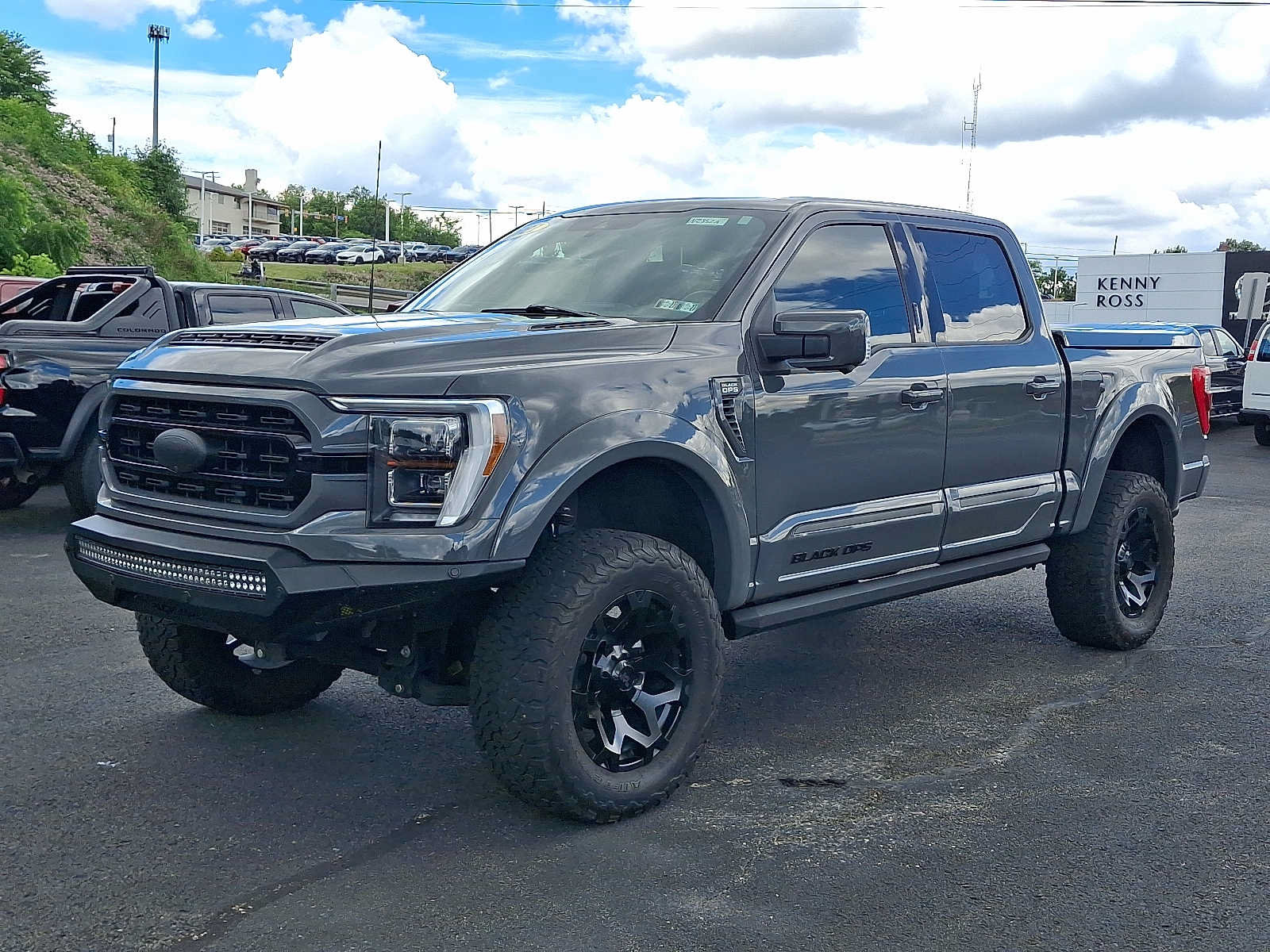 Used 2021 Ford F150 Lariat w/ Equipment Group 502A High AWD/4WD image 3