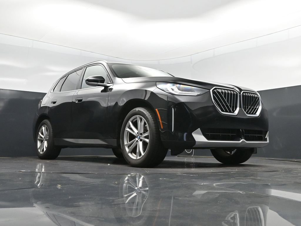 Certified 2025 BMW X3 xDrive30 w/ Convenience Package AWD/4WD image 44