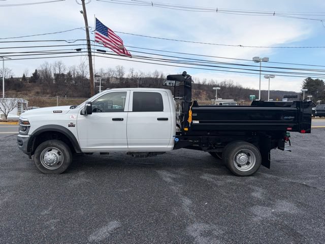 New 2026 RAM 5500 Tradesman w/ Chrome Appearance Group AWD/4WD image 4