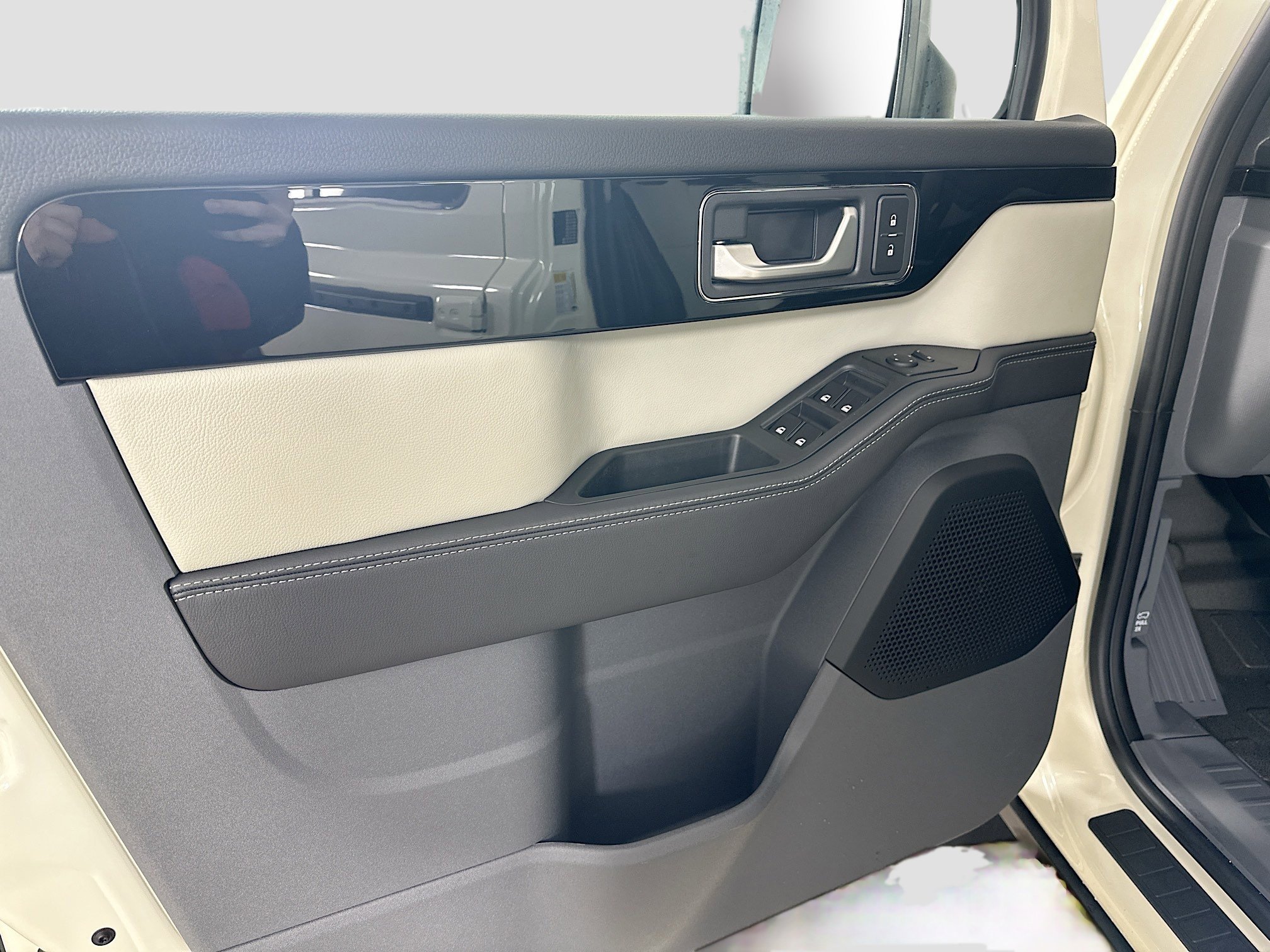 New 2025 INEOS Grenadier AWD/4WD image 17