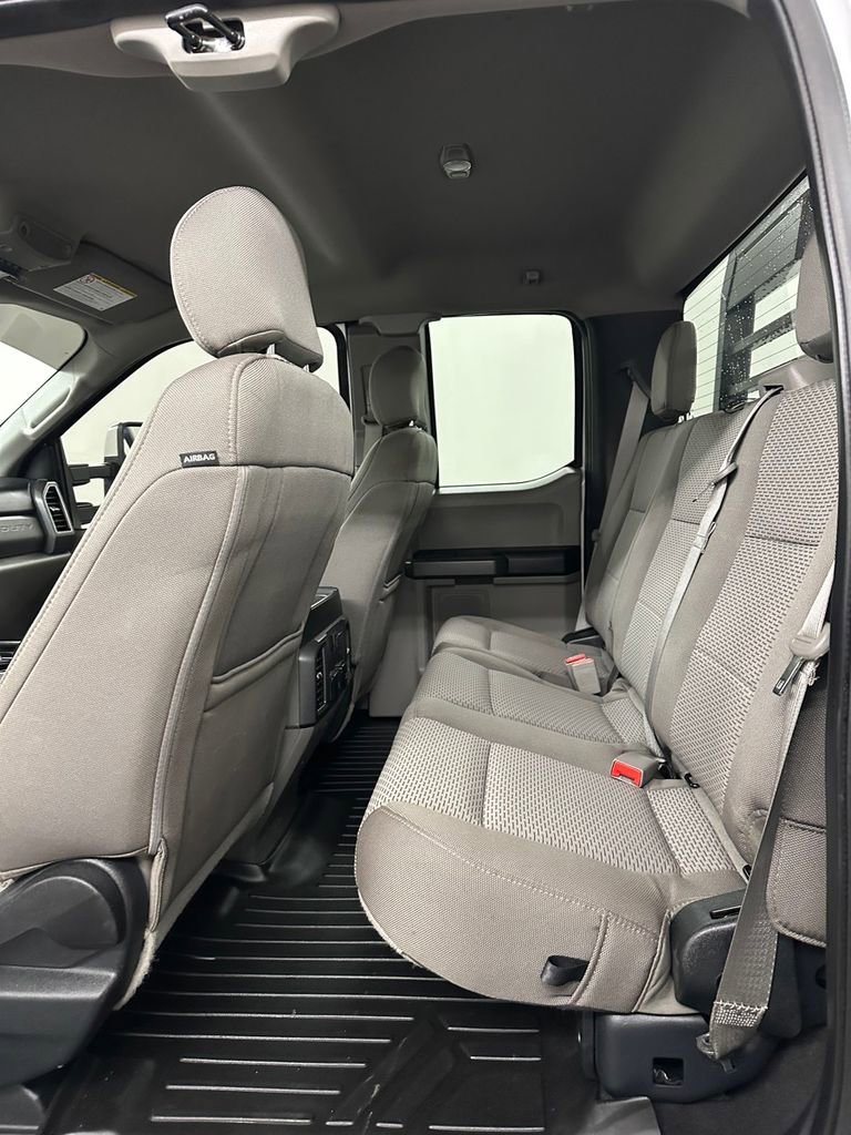 Used 2019 Ford F250 XLT w/ XLT Premium Package image 15
