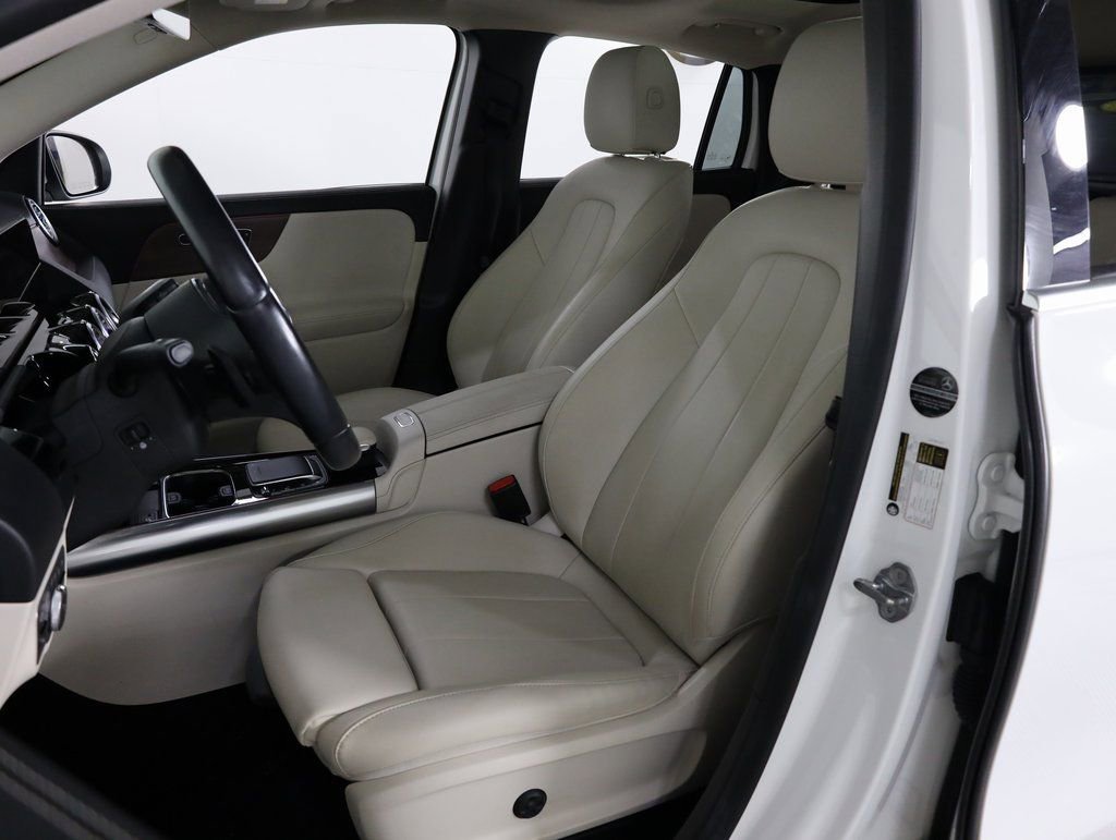 Certified 2023 Mercedes-Benz GLA 250 4MATIC w/ Premium Package image 25