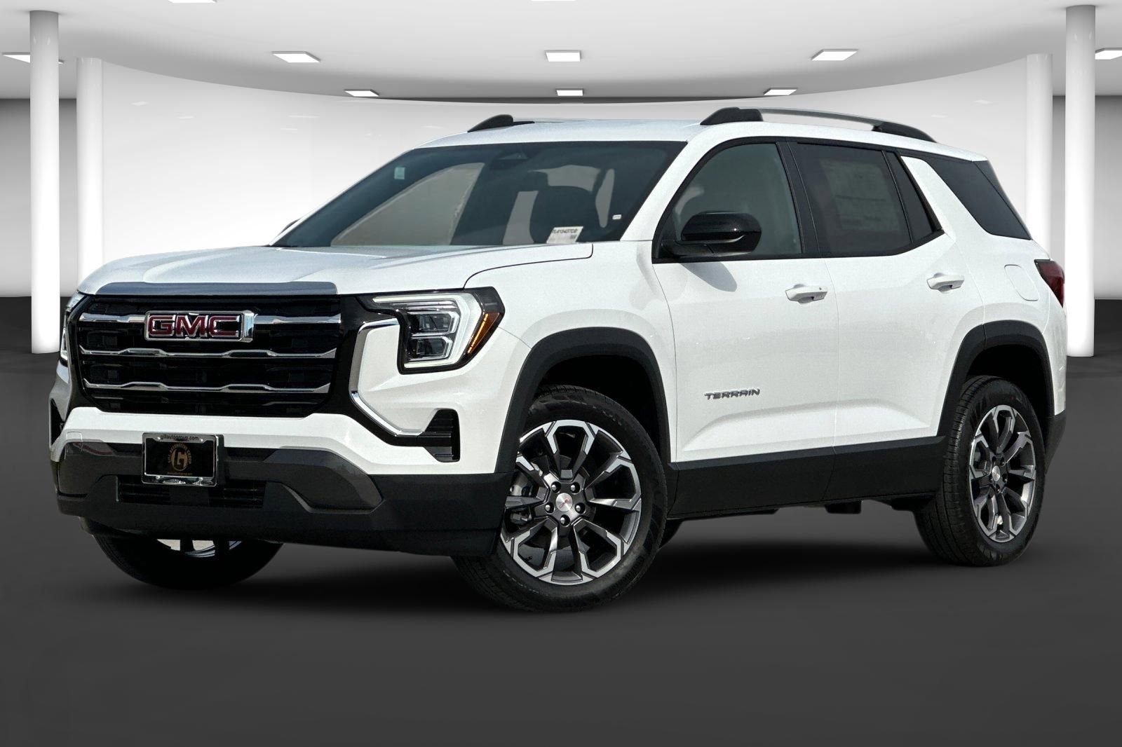 New 2026 GMC Terrain Elevation w/ Elevation Premium Package image 2