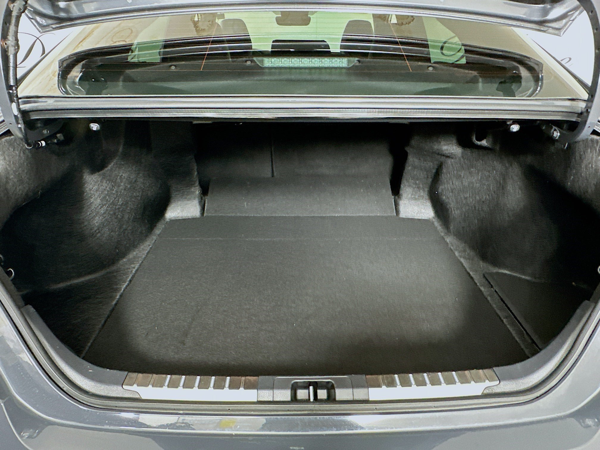 Used 2025 Toyota Camry SE w/ Multimedia Upgrade Package FWD image 25