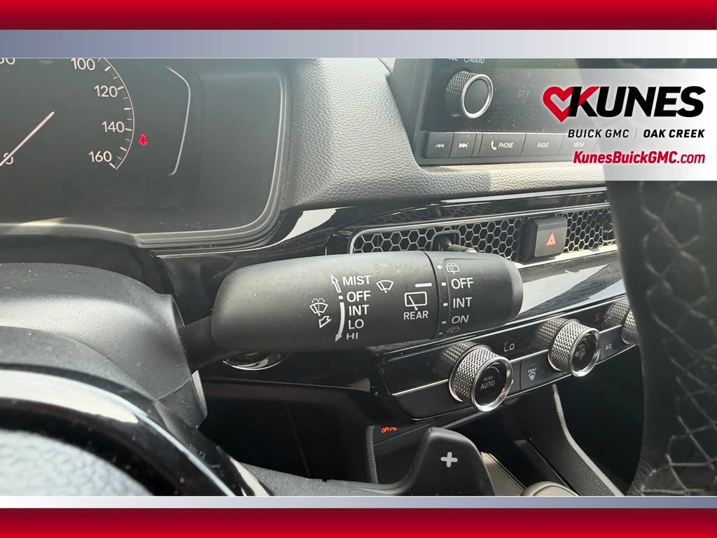 Used 2025 Honda Civic Sport image 15