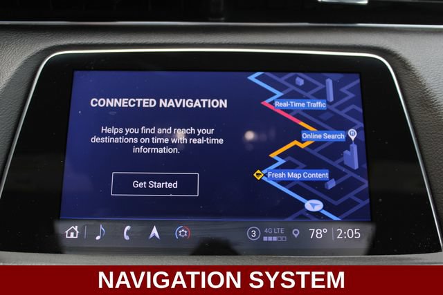 Used 2023 Cadillac XT4 Premium Luxury w/ Cold Weather Package FWD image 5