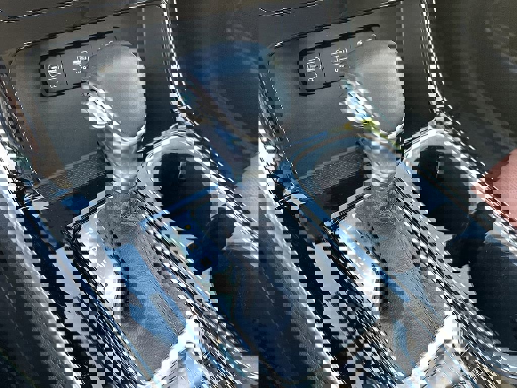 Certified 2024 Kia Carnival SX Prestige image 27