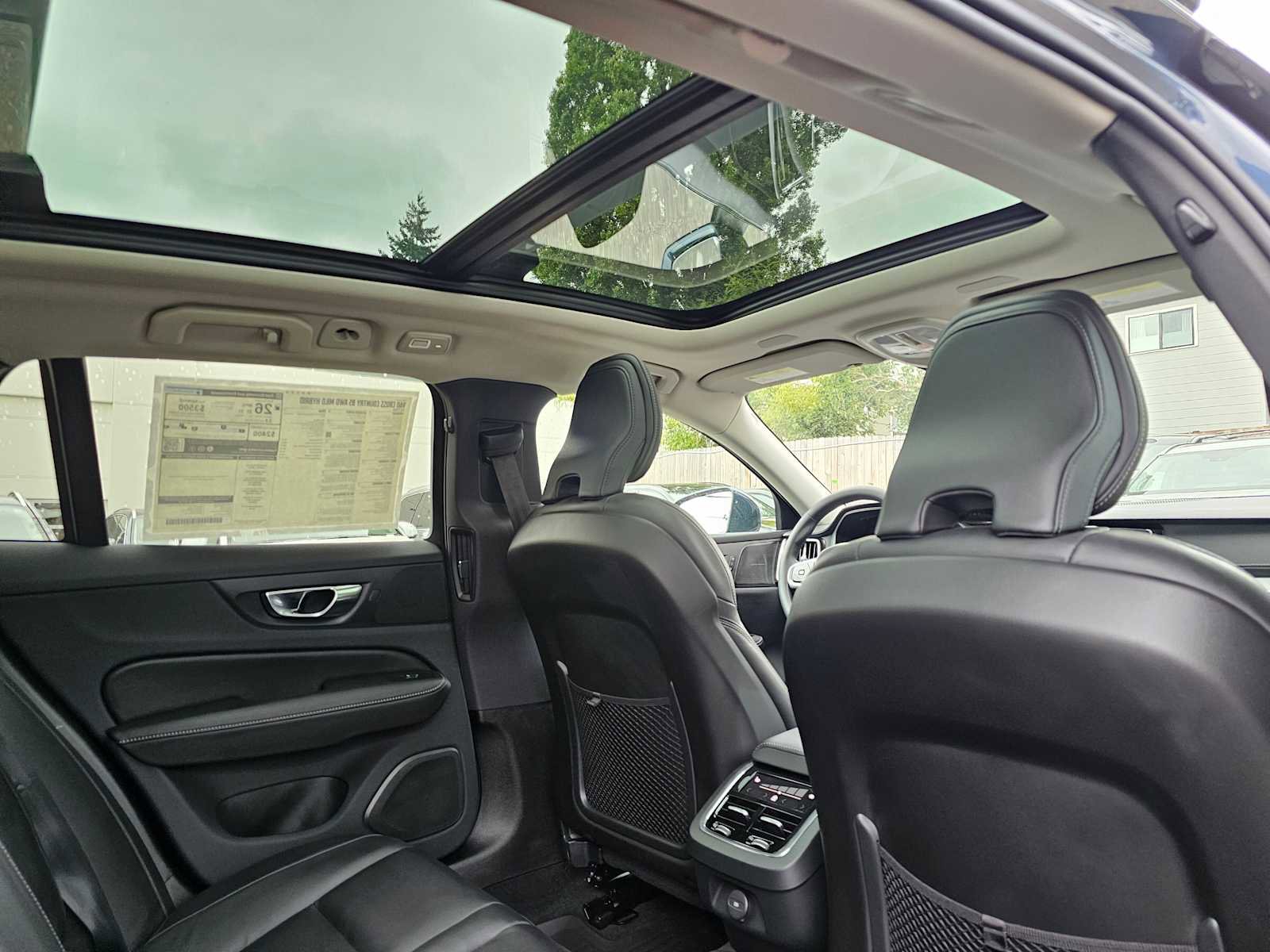 New 2026 Volvo V60 B5 Cross Country Ultra w/ Climate Package image 13