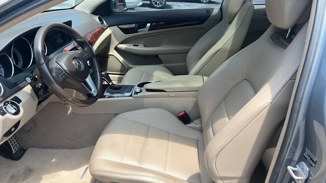 Used 2013 Mercedes-Benz C 250 Coupe image 11