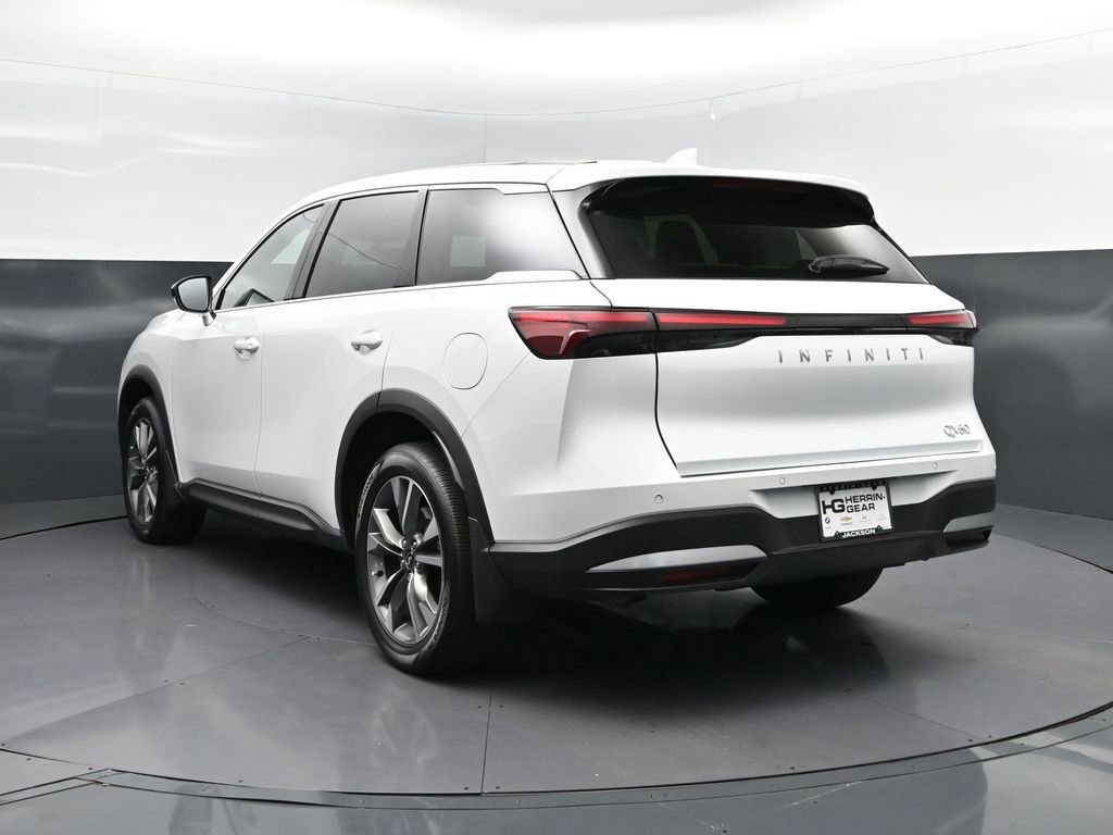 Used 2026 INFINITI QX60 Pure w/ Cargo Package image 5