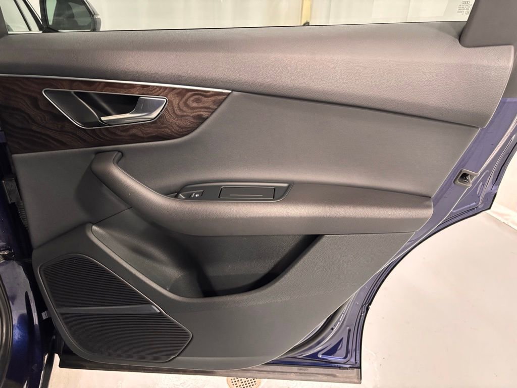 Used 2021 Audi Q7 2.0T Premium Plus image 26