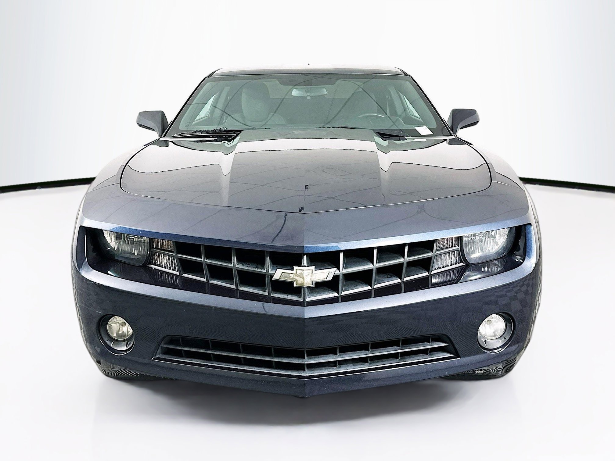 Used 2013 Chevrolet Camaro LT RWD image 2