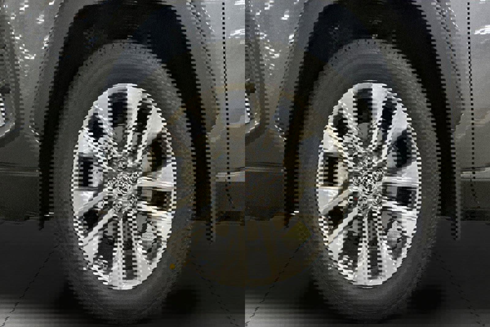 New 2025 Toyota RAV4 XLE Premium image 31