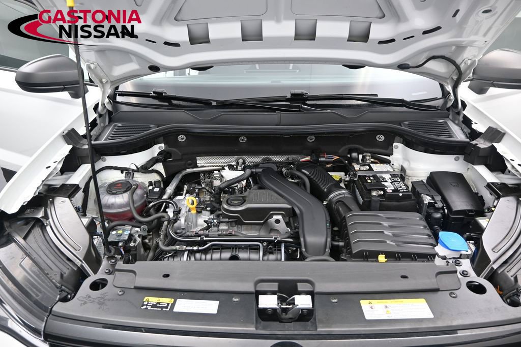 Used 2025 Volkswagen Taos S FWD image 19