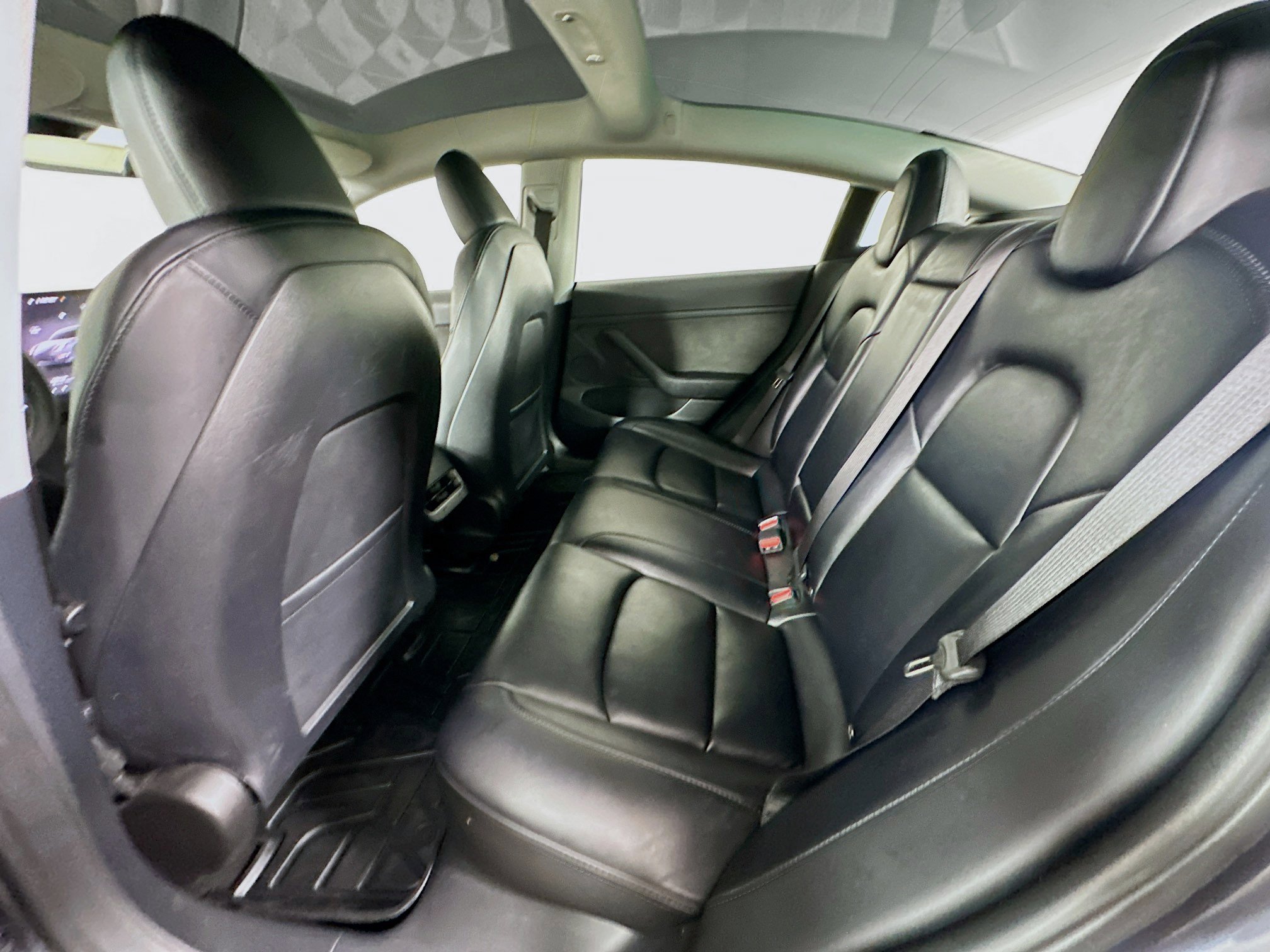 Used 2023 Tesla Model 3 Standard Range image 25