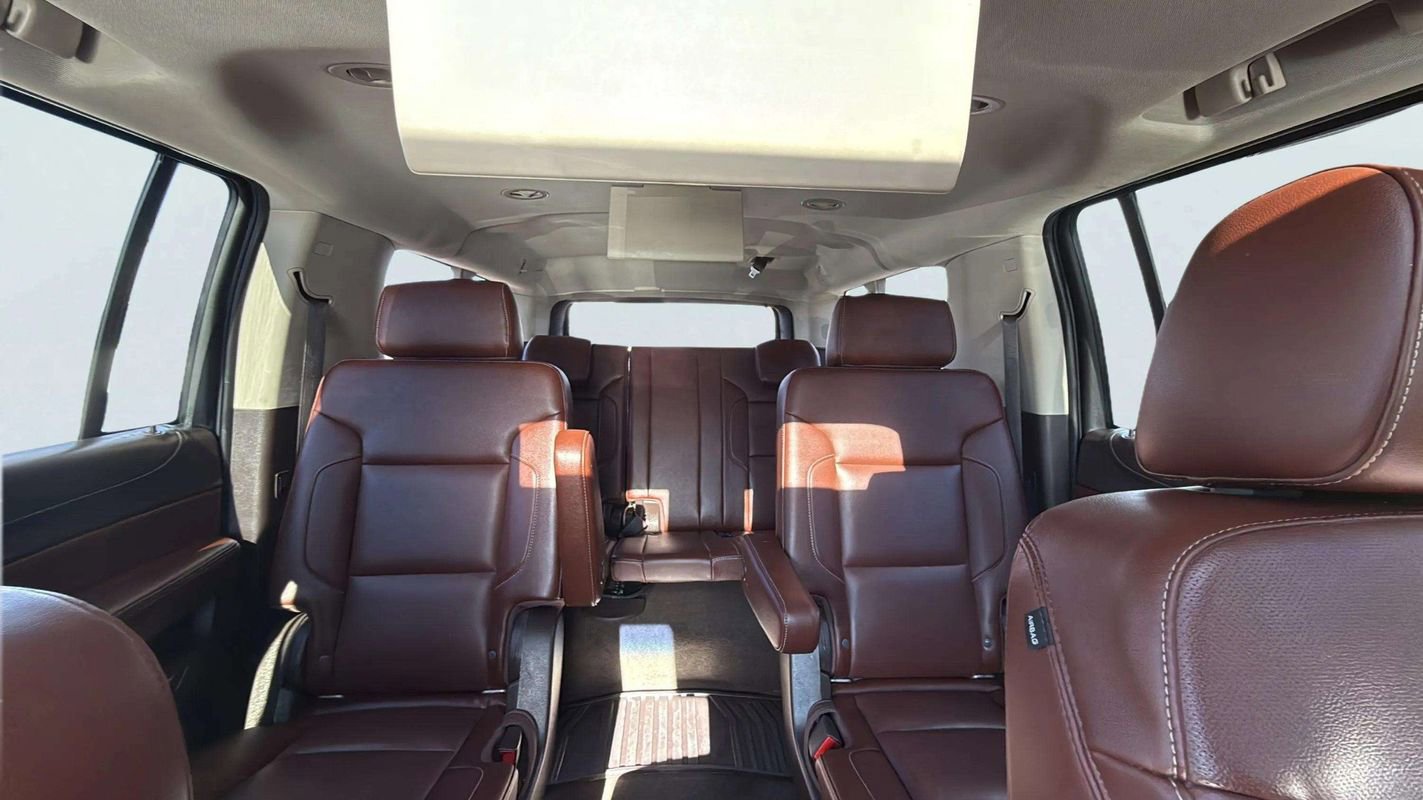 Used 2016 Chevrolet Suburban LTZ image 11
