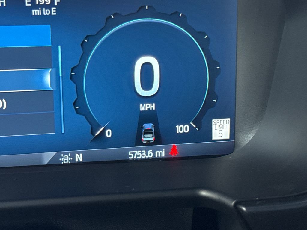 Used 2025 Ford F350 Platinum w/ Platinum Plus Package image 43