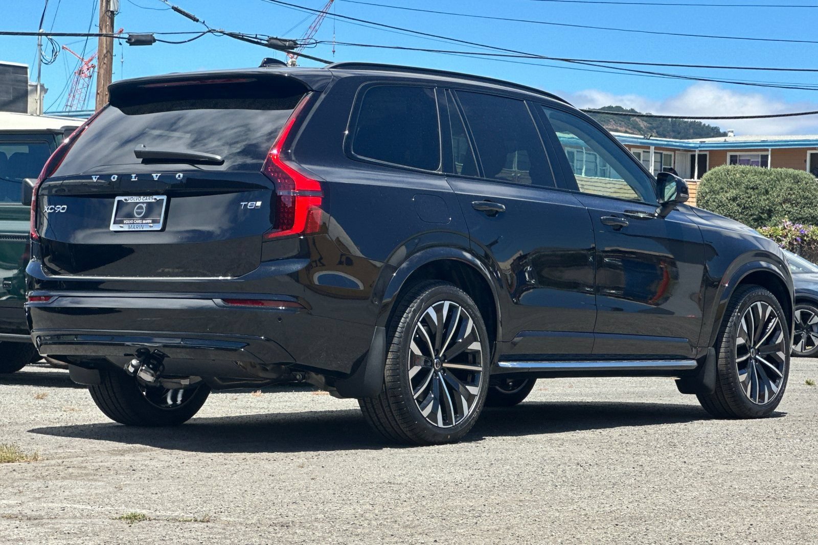 New 2026 Volvo XC90 T8 Ultra w/ Lounge Package AWD/4WD image 2