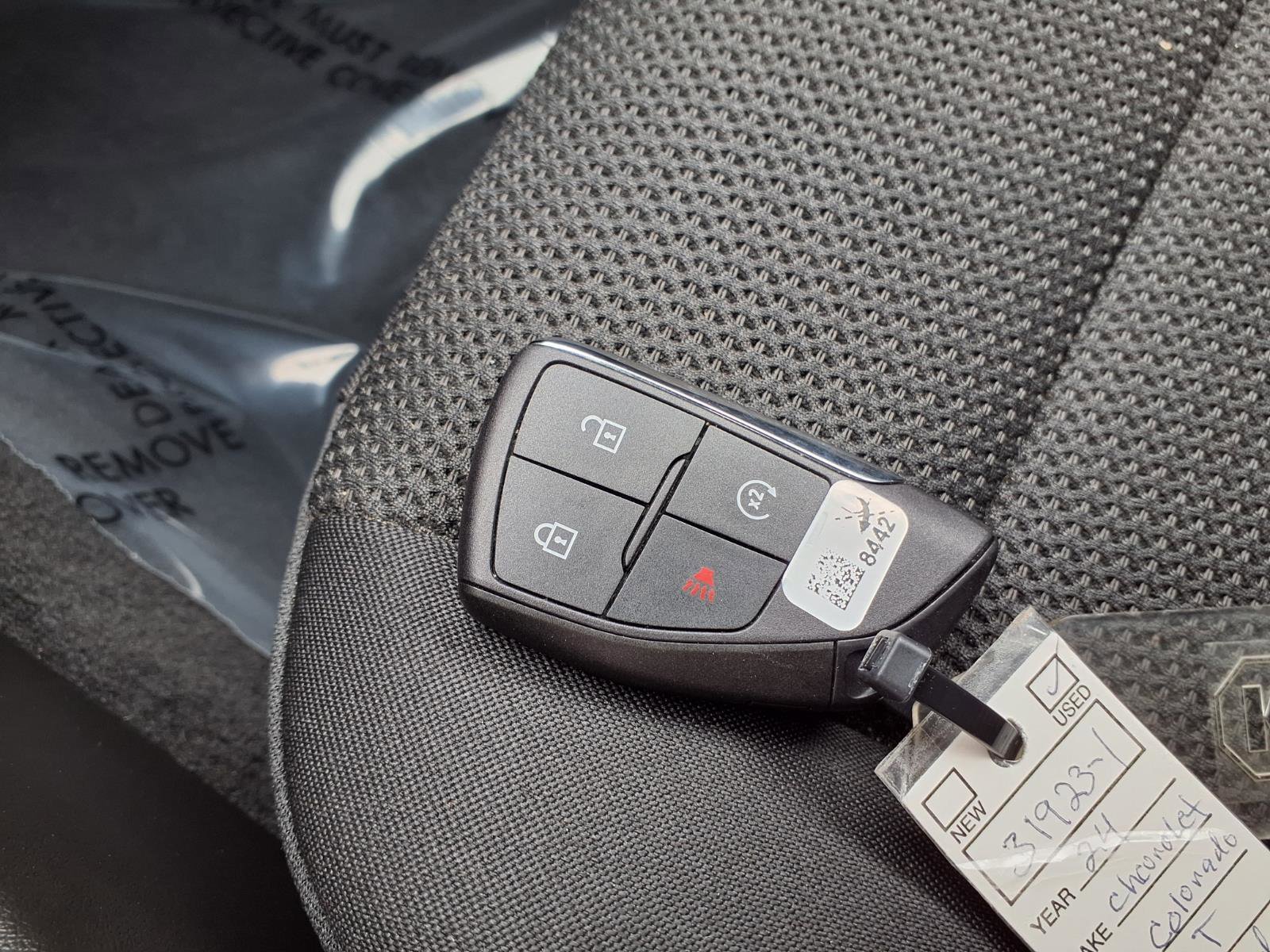 Used 2024 Chevrolet Colorado LT w/ LT Convenience Package II AWD/4WD image 15