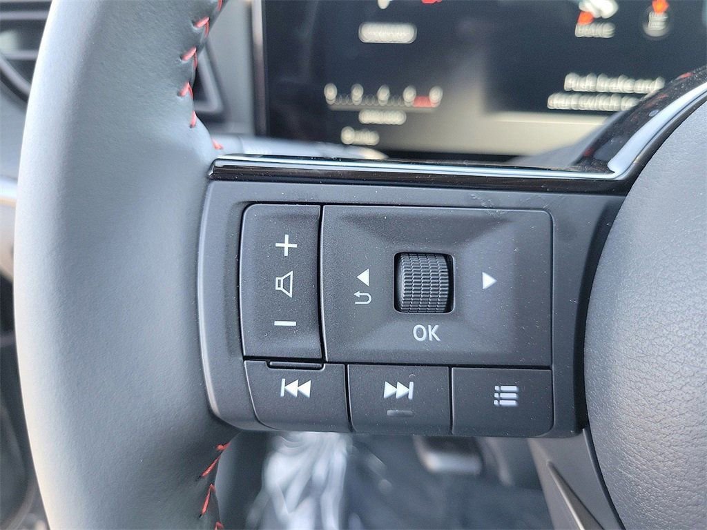 New 2026 Nissan Kicks SR FWD image 11