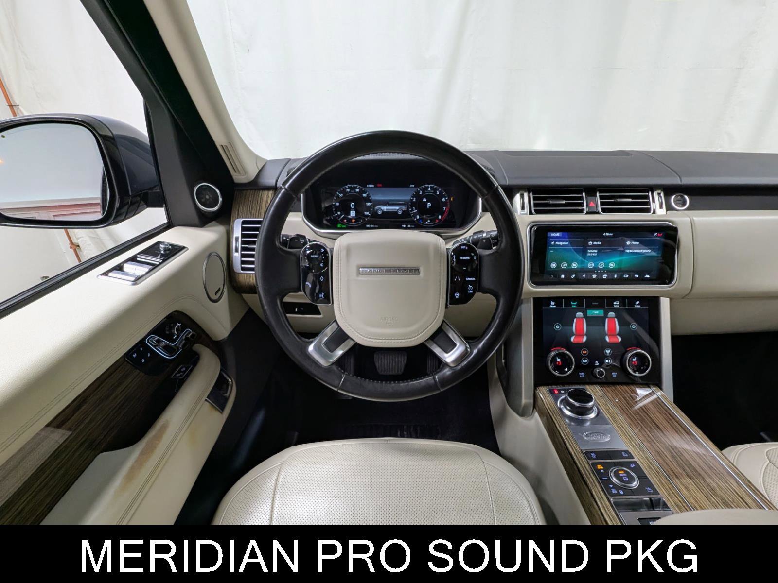Used 2019 Land Rover Range Rover HSE AWD/4WD image 2