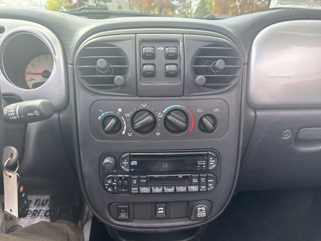 Used 2005 Chrysler PT Cruiser Touring FWD image 22