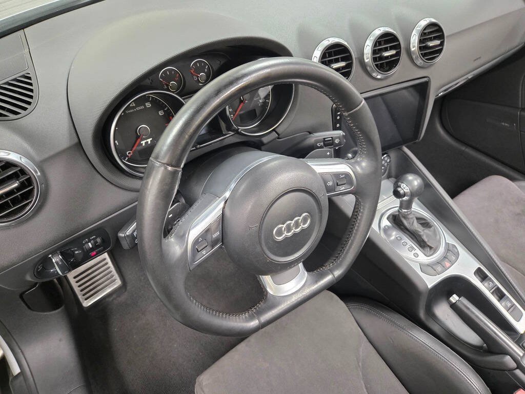 Used 2008 Audi TT 2.0T FWD image 26